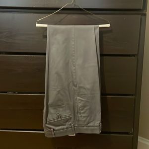 Mens Dockers Iron Free Khaki Straight Fit Gray